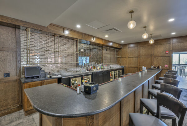 Brentwood Country Club Renovation bar area