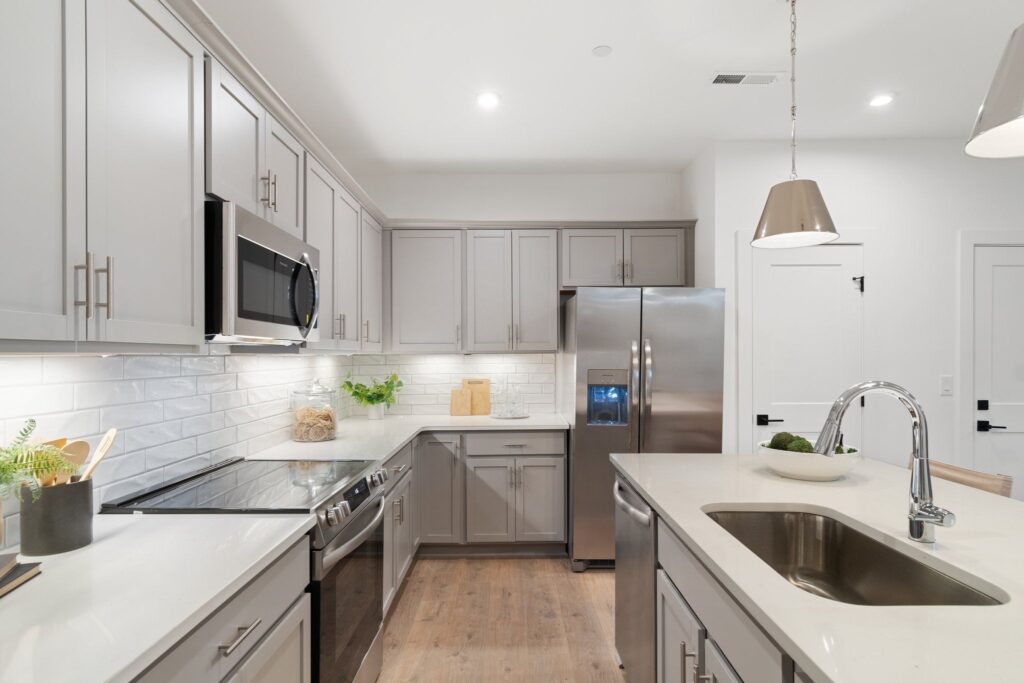 Mount_Juliet_Hibbett_Station_06 Townhomes, Kitchen, Interior, Construction